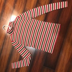 A stripped knitted turtleneck
