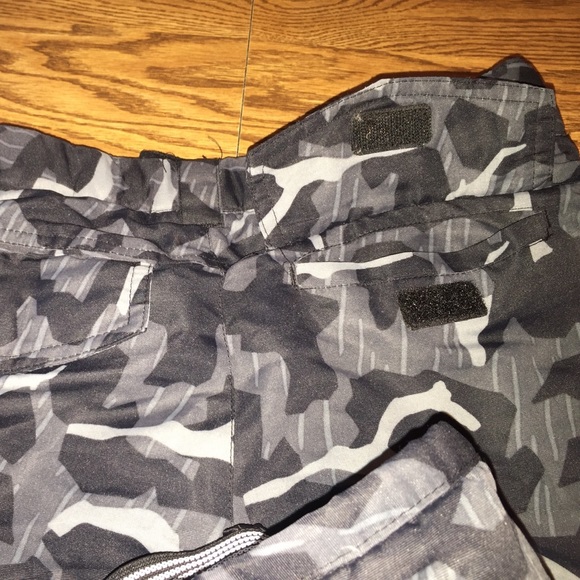 🎿 ❄️ Pants ❄️🎿 - Picture 5 of 7