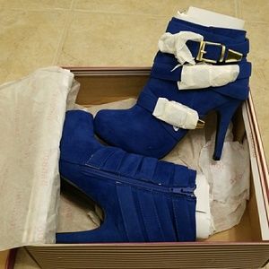 Royal blue suede heel booties