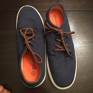 Men’s Navy Blue Casual Shoe, Size 10