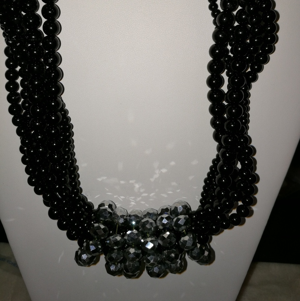 Black& silver necklace