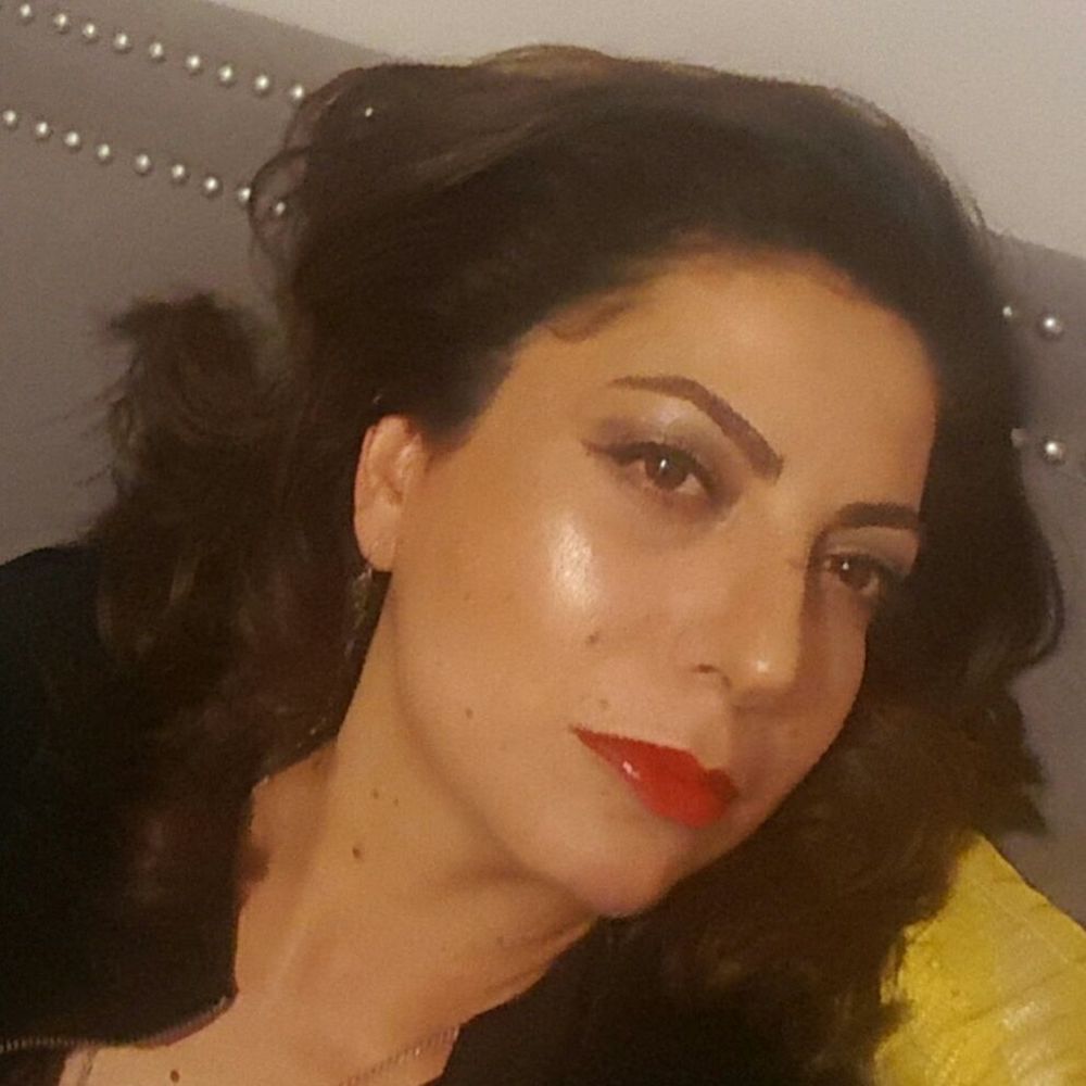 Meet your Posher, Neda
