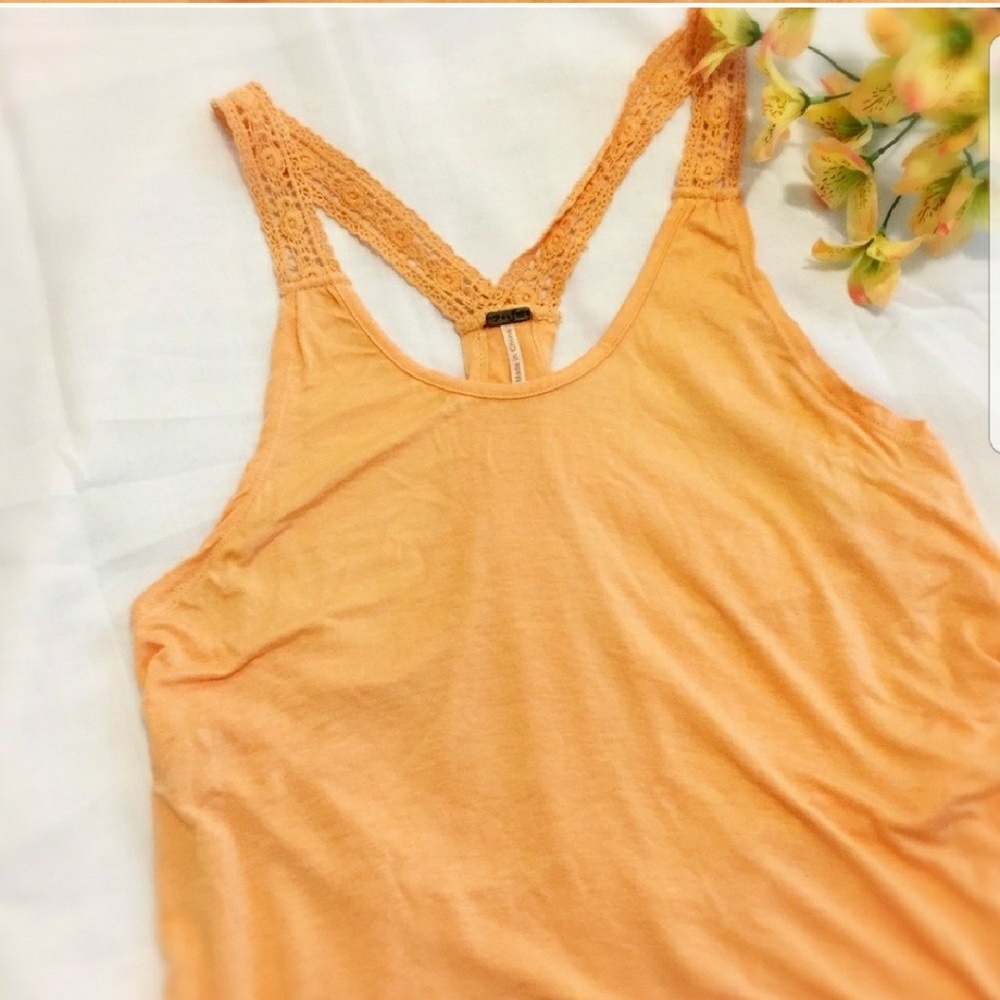 Light orange high low style tank with lace straps