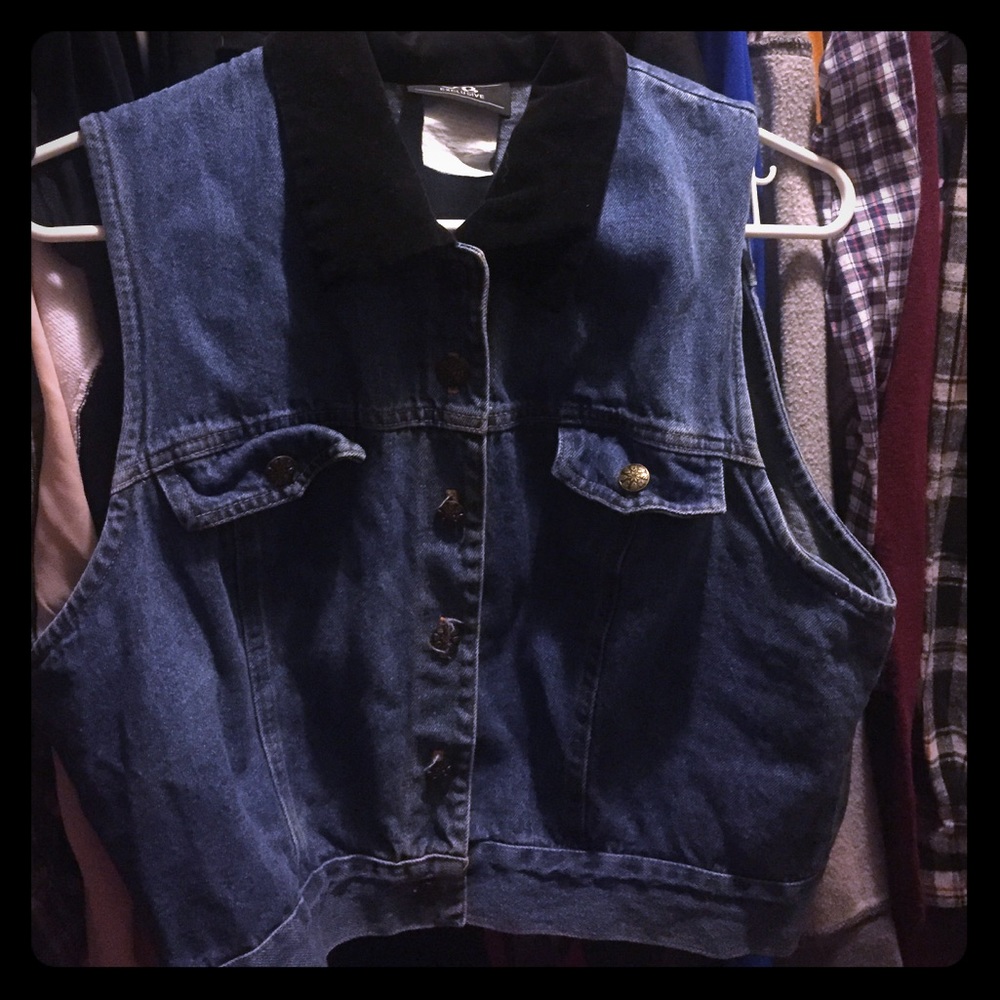 Vintage denim vest!