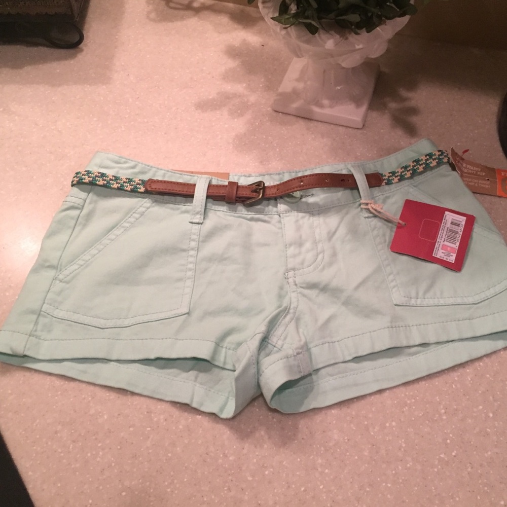 NWT mint green Mossimo shorts size 3