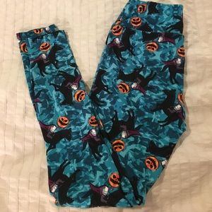 Lularoe Halloween leggings!