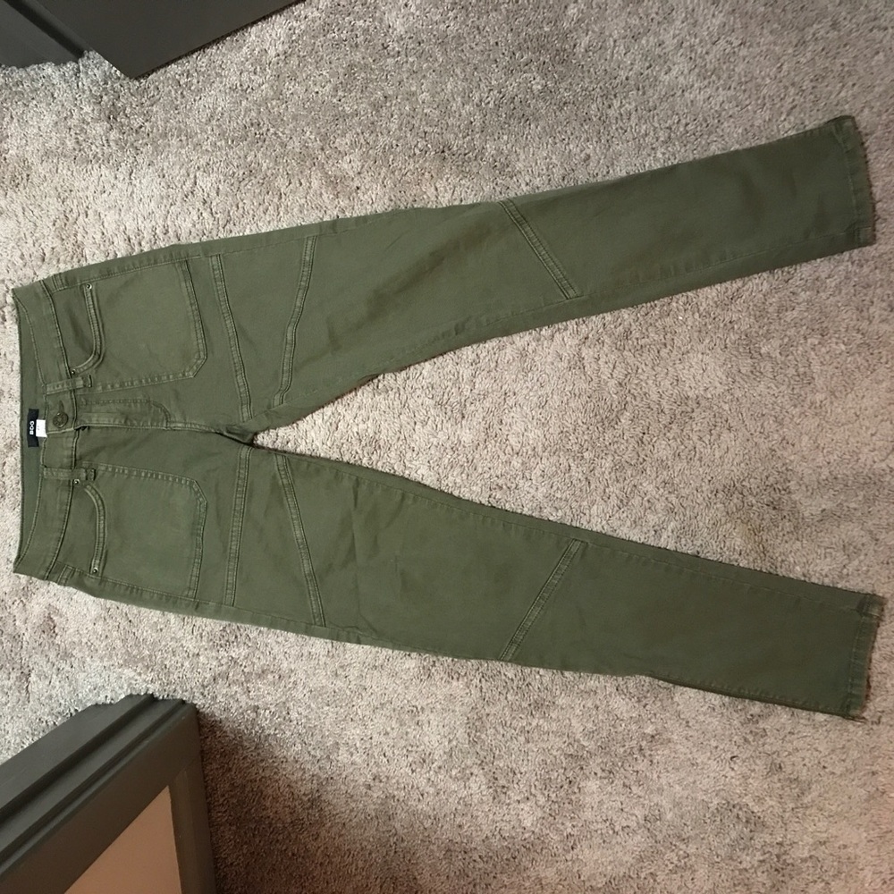 BDG dark green pants