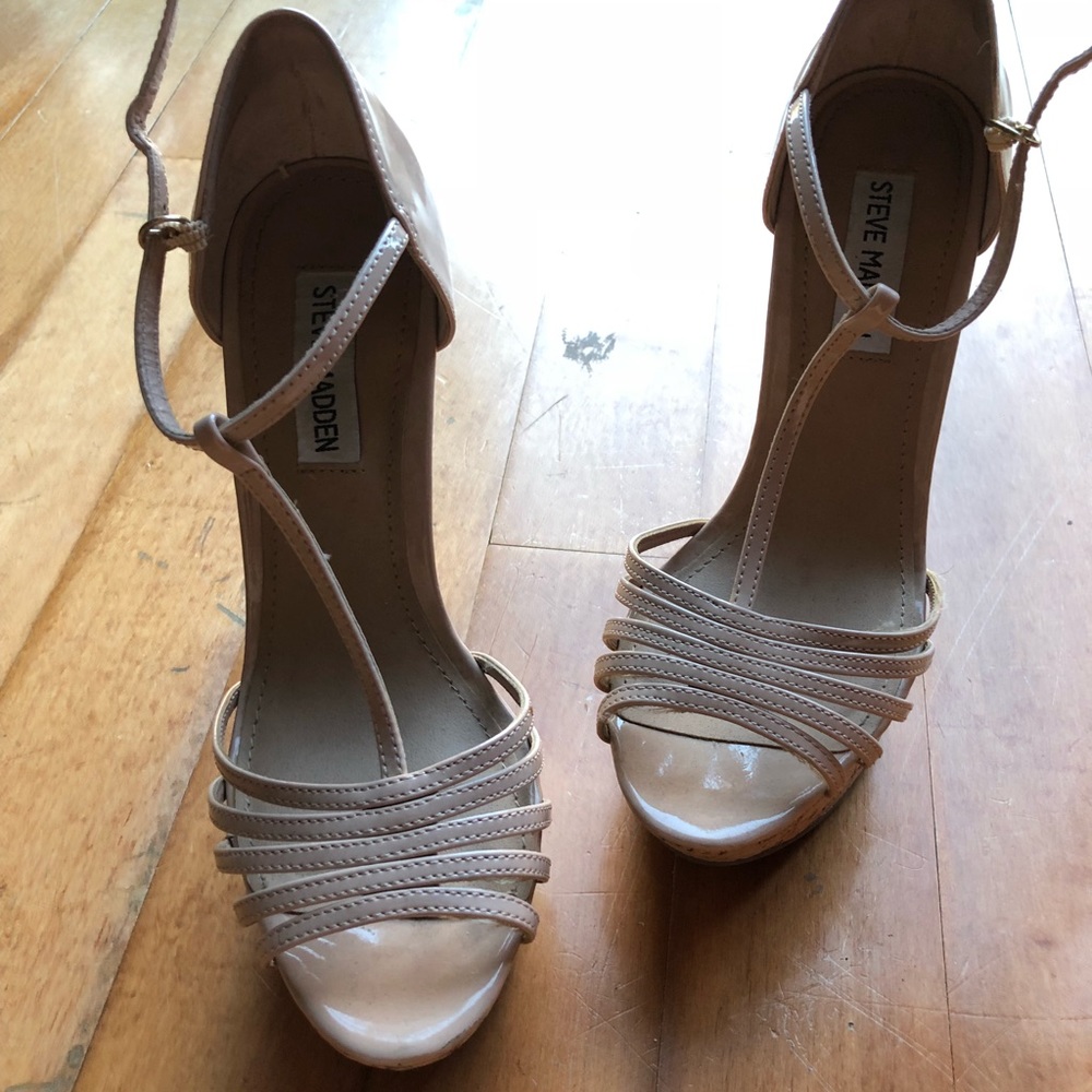 Steve Madden patent nude wedges