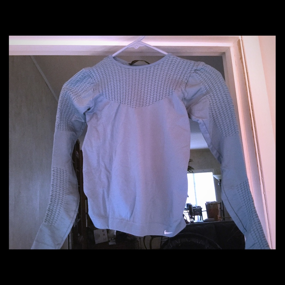 Nike warm up top