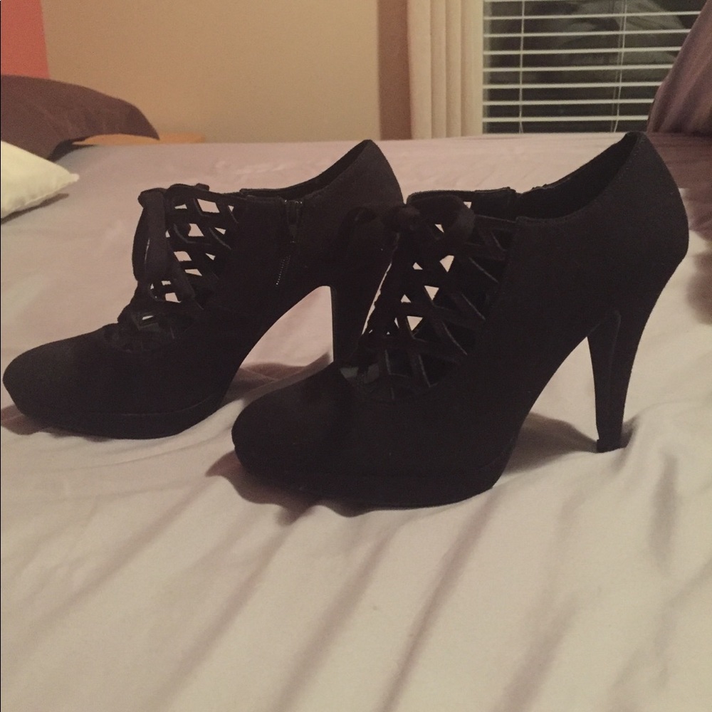 Black lace up booties -size 7.5