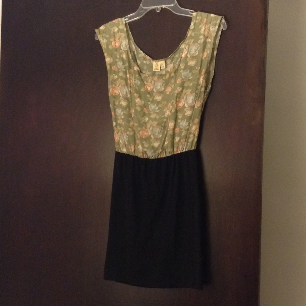 Vintage floral print dress