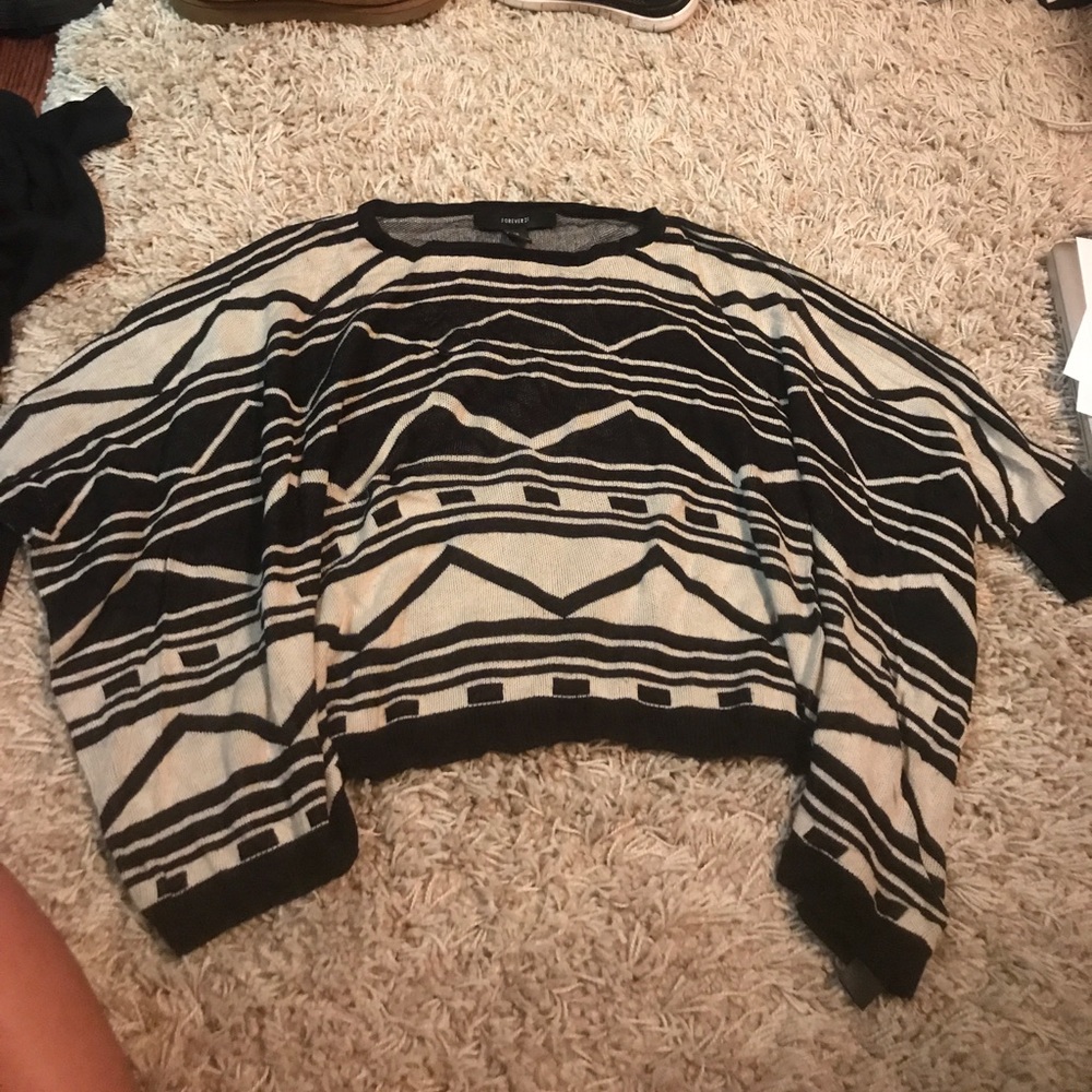 Box fit sweater
