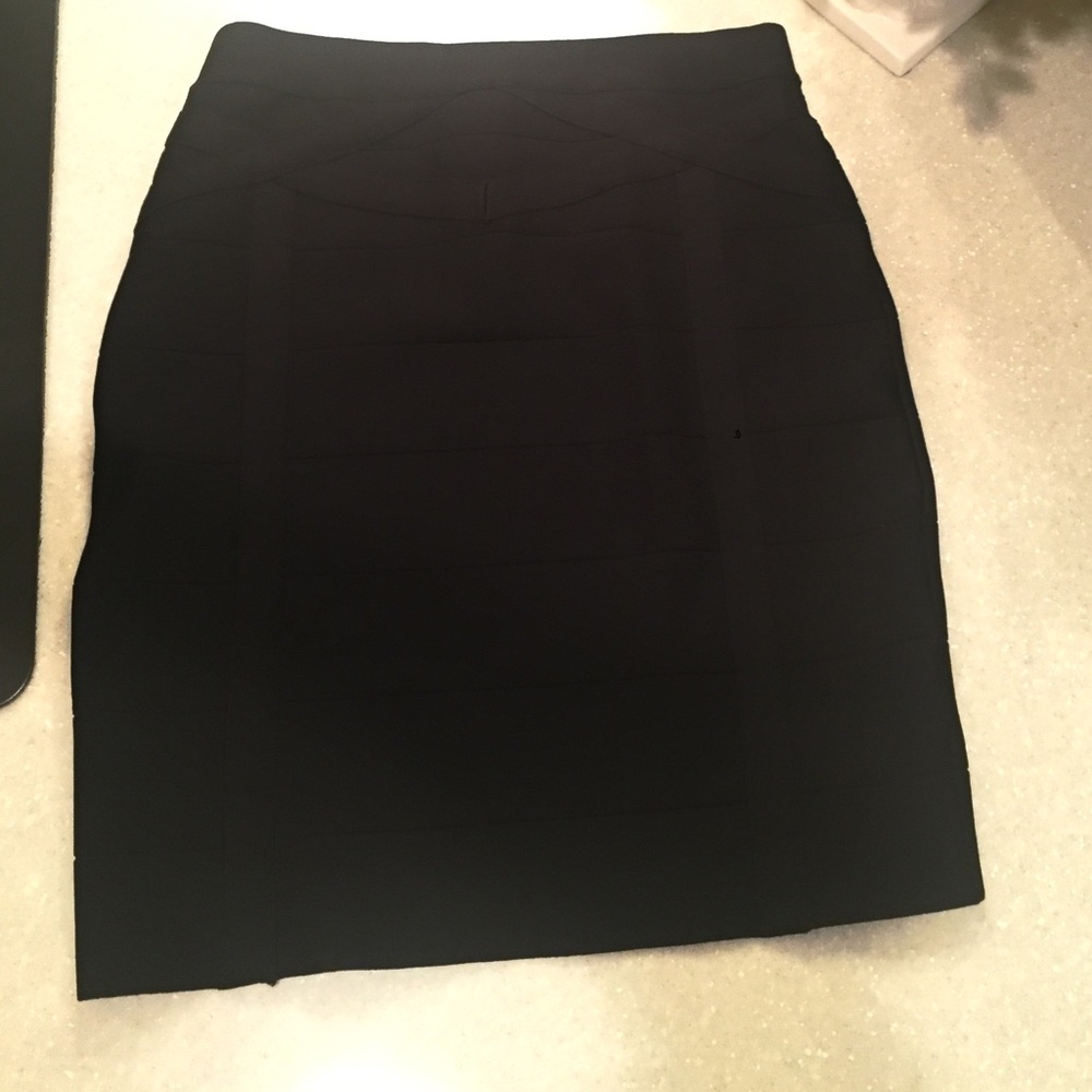 NWT Kristine bandage skirt xs