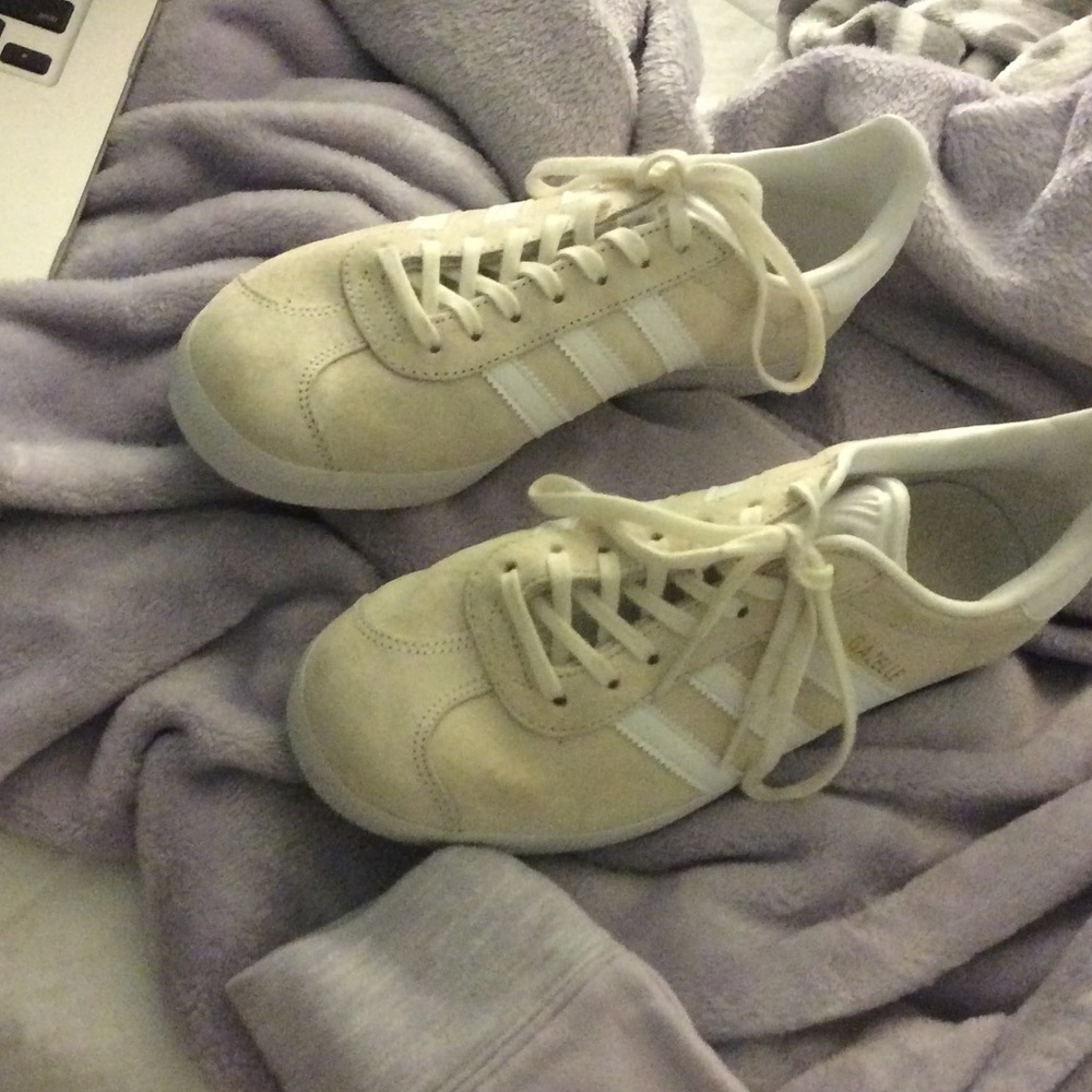 Adidas gazelles