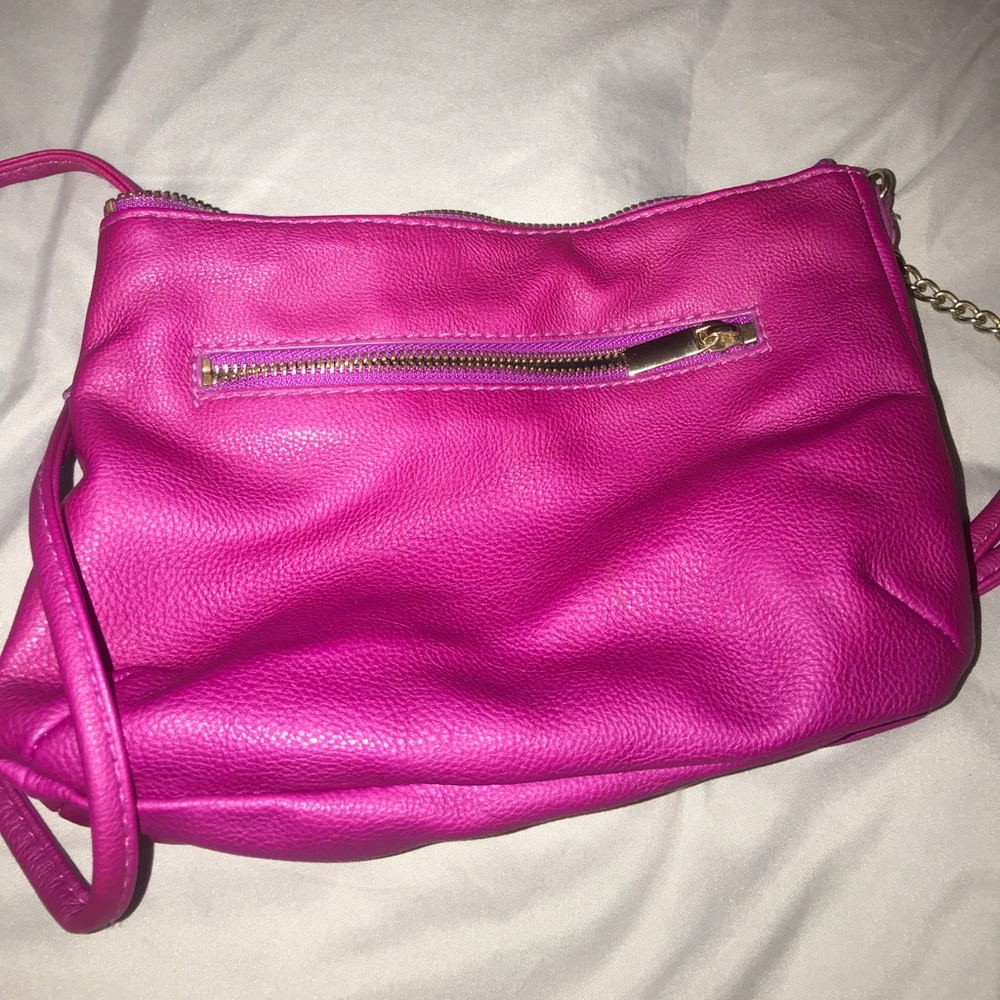 Magenta crossbody bag (H&M)