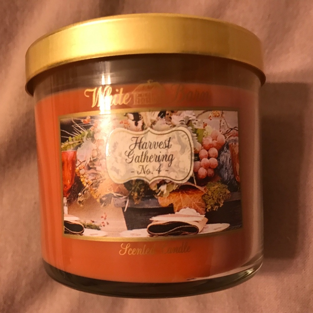 Wonderful fall Bath and Body Works Candle!