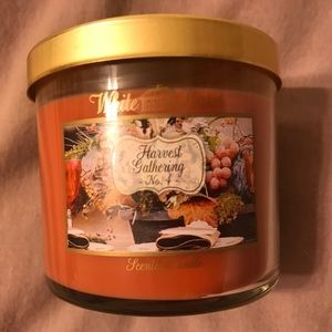 Wonderful fall Bath and Body Works Candle!
