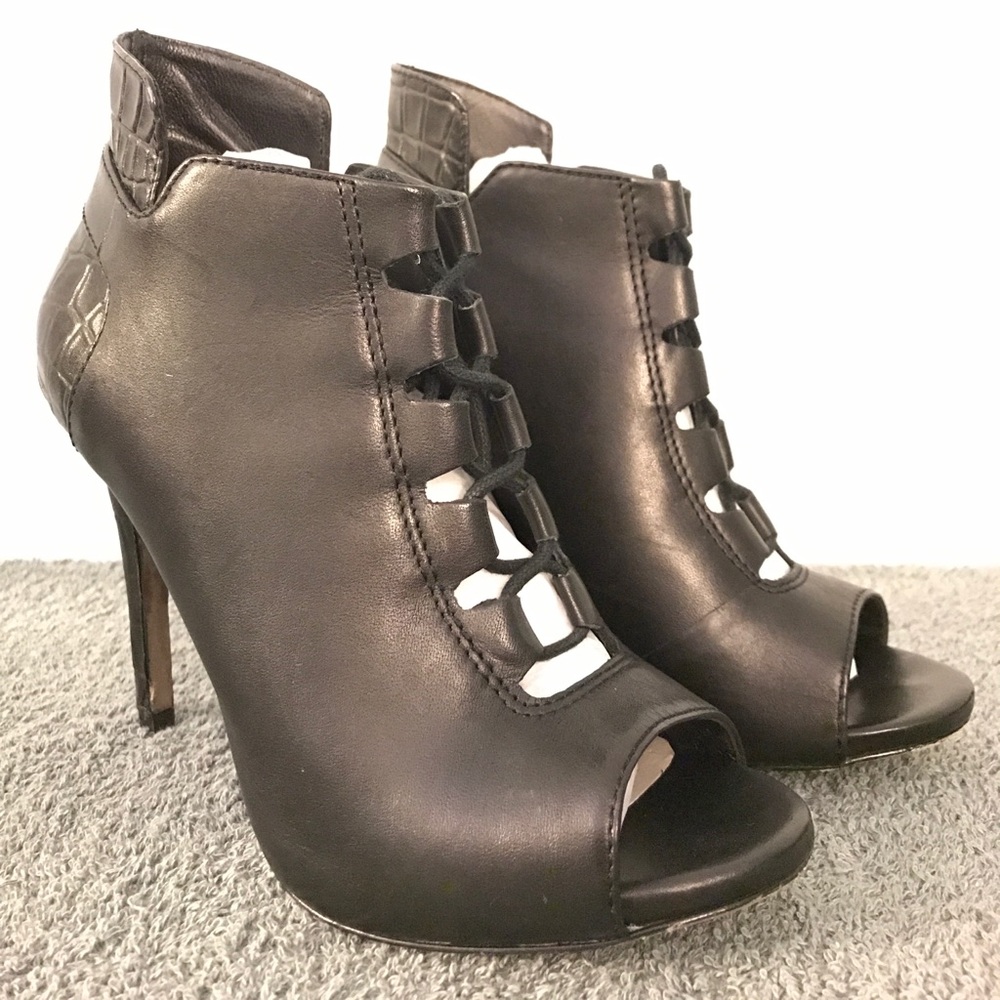 Pour la Victoire Vione Lace Up Open Toe Booties