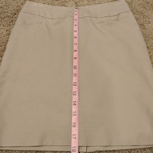 Banana Republic Pencil Suit Skirt Beige Size 2 Banana Republic Pencil Suit Skirt Beige Size 2
