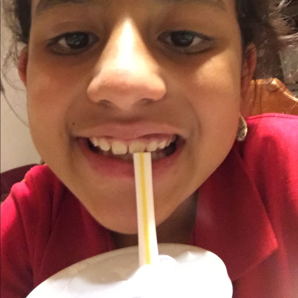 Meet your Posher, April