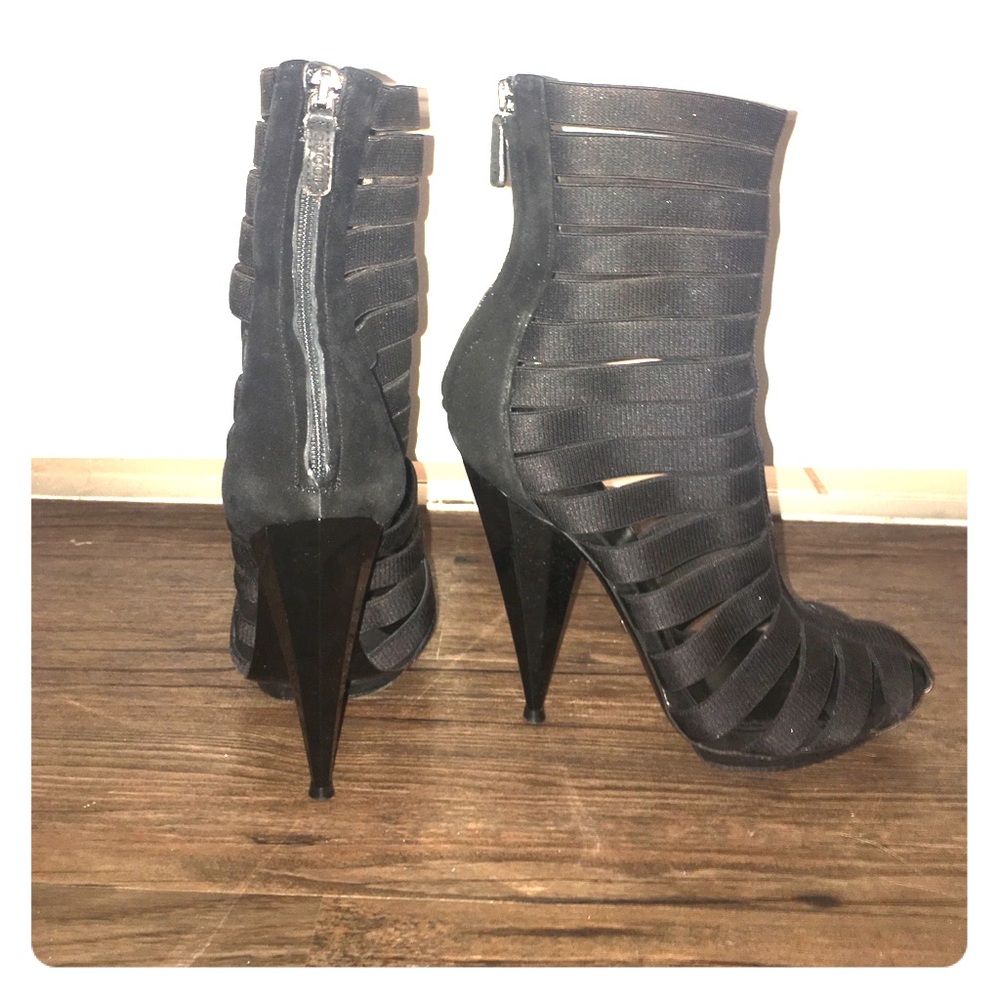 Black Gucci heels