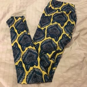 Wolf Lularoe unicorn leggings OS