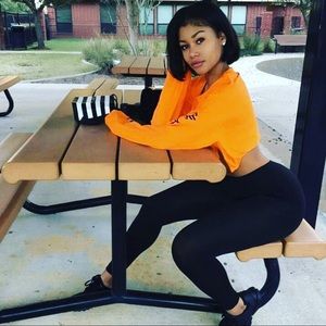 Meet your Posher, Ciara