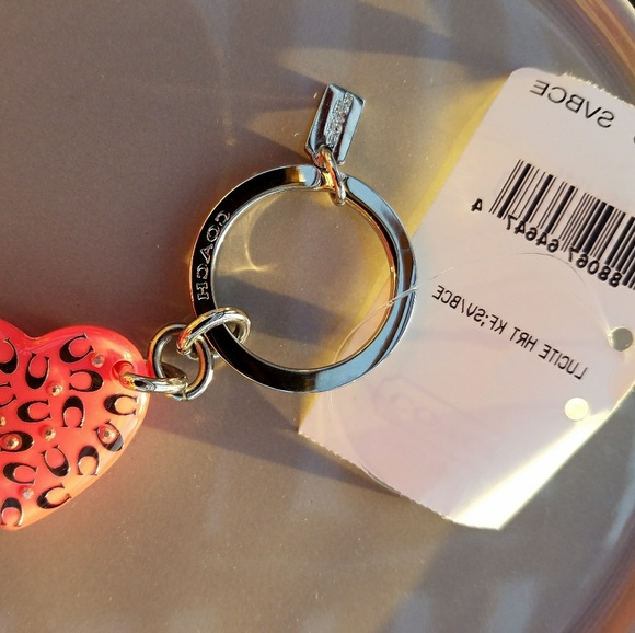 #2 Coach Lucite💞Heart Keychain - Picture 4 of 6