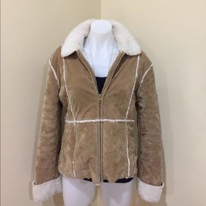 Tan patchwork jacket size L juniors Tan patchwork jacket size L juniors
