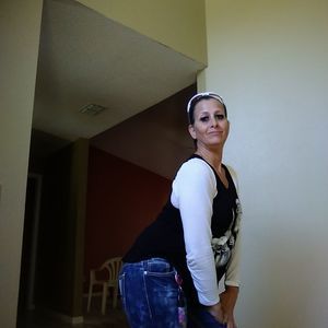 Meet your Posher, Junialee