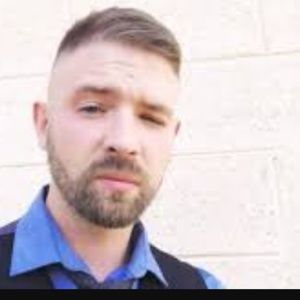 Meet your Posher, Josh