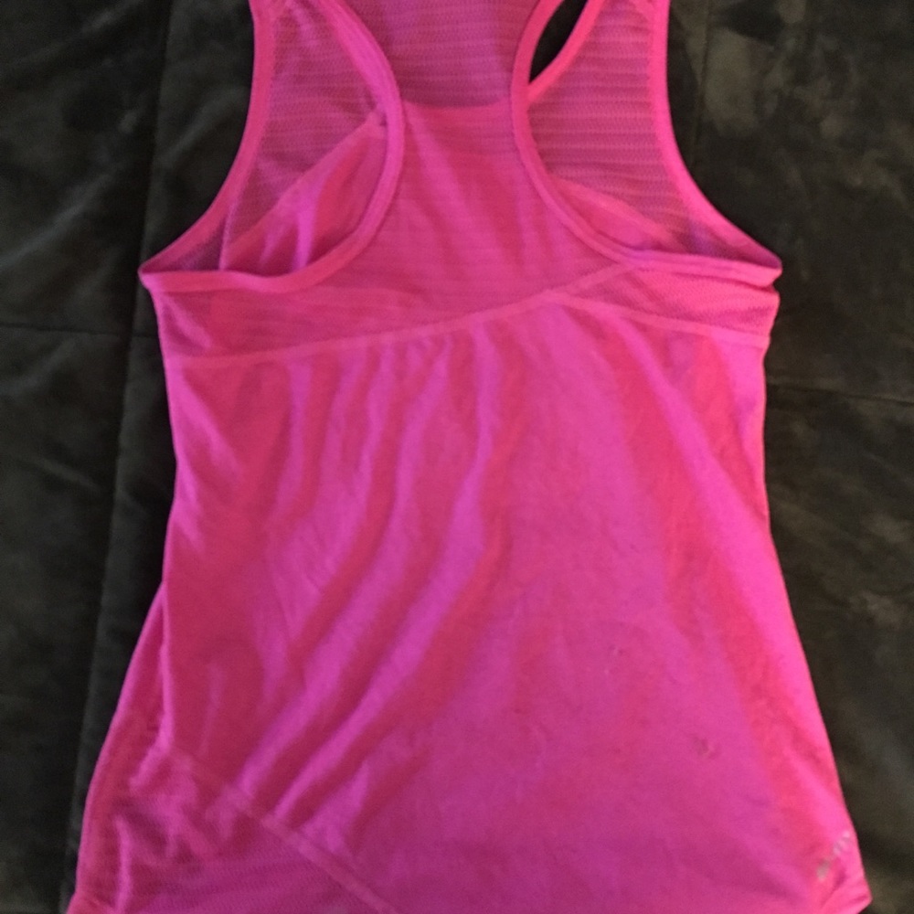 Nike Tank - Picture 2 of 4