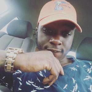 Meet your Posher, Dee