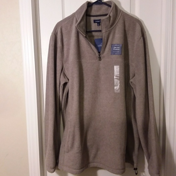 Men's Sweater - Picture 1 of 2