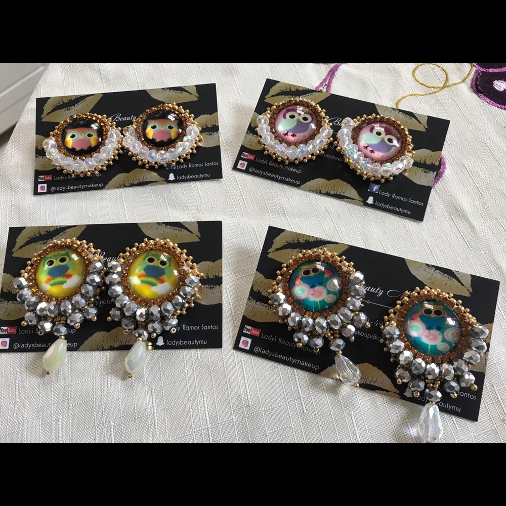 Jewelry - Picture 3 of 8