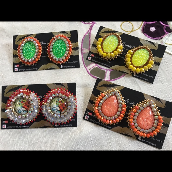 Jewelry - Picture 5 of 8