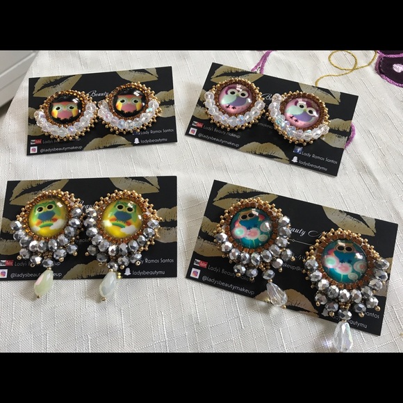 Jewelry - Picture 3 of 8