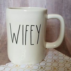 Rae Dunn WIFEY mug