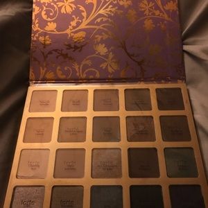 Tarte Eyeshadow Palette
