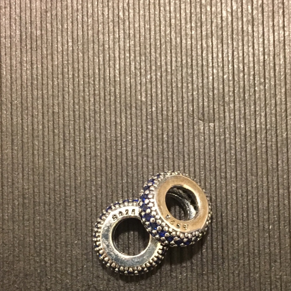 Two blue spacers