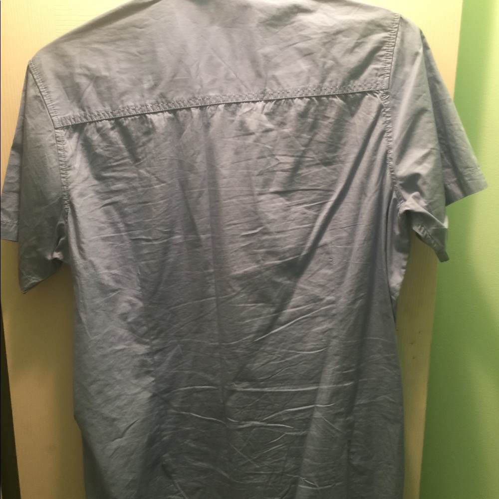 Kenneth Cole medium size shirt