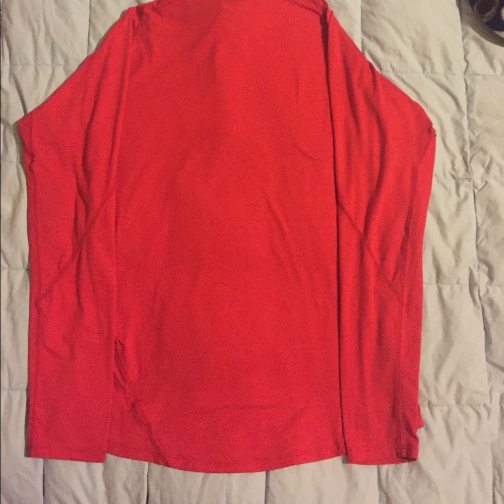 Red Nike pull over - Picture 3 of 3