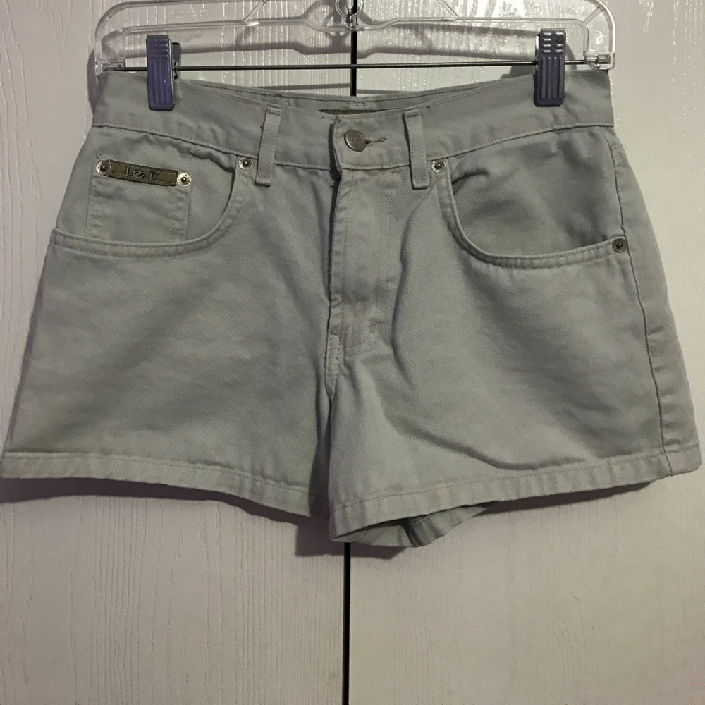 100% cotton shorts ( Light gray)