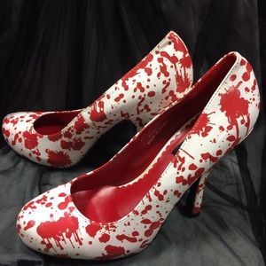 ❤️❣️ Blood Splattered Heels❣️❤️