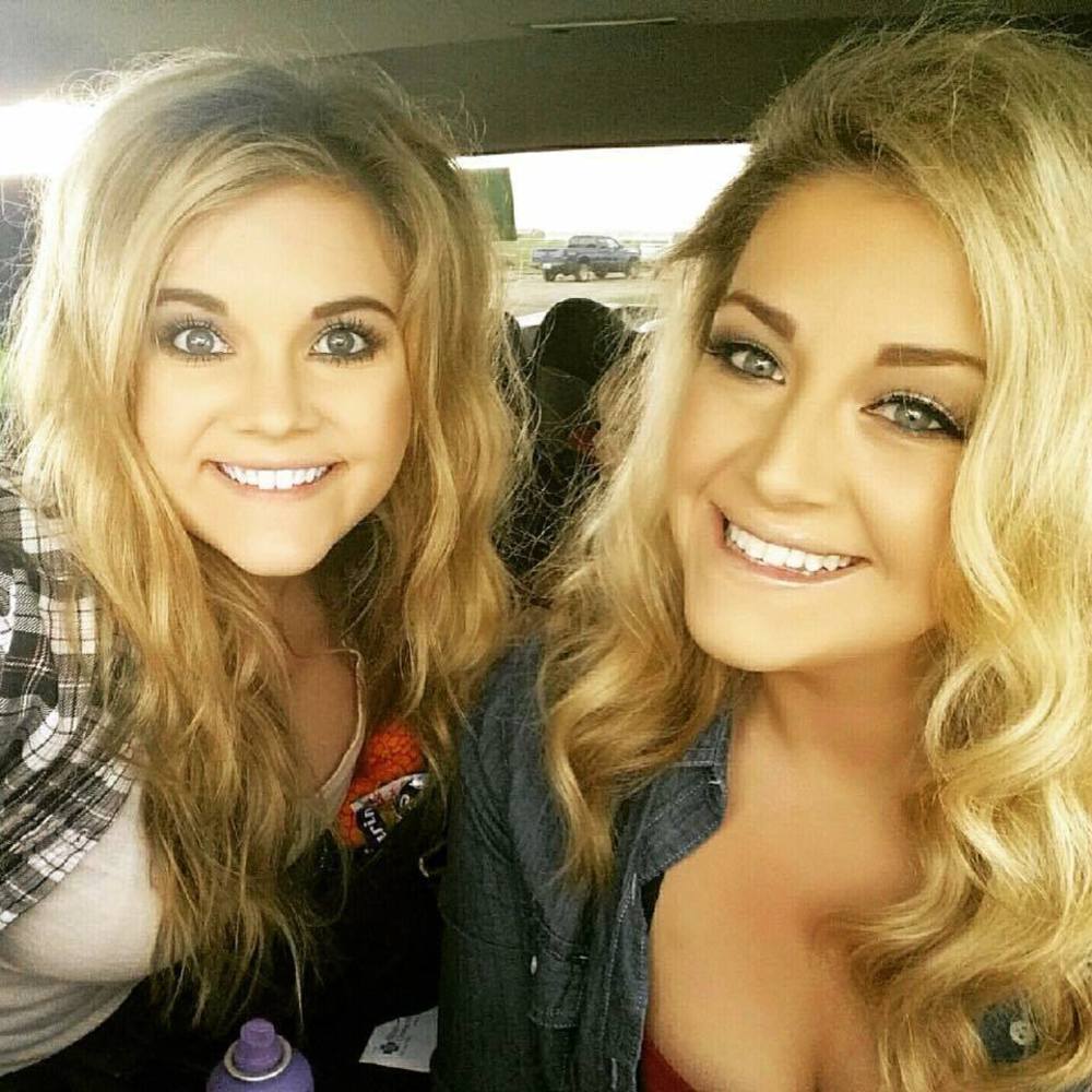 Meet your Posher, Clarissa