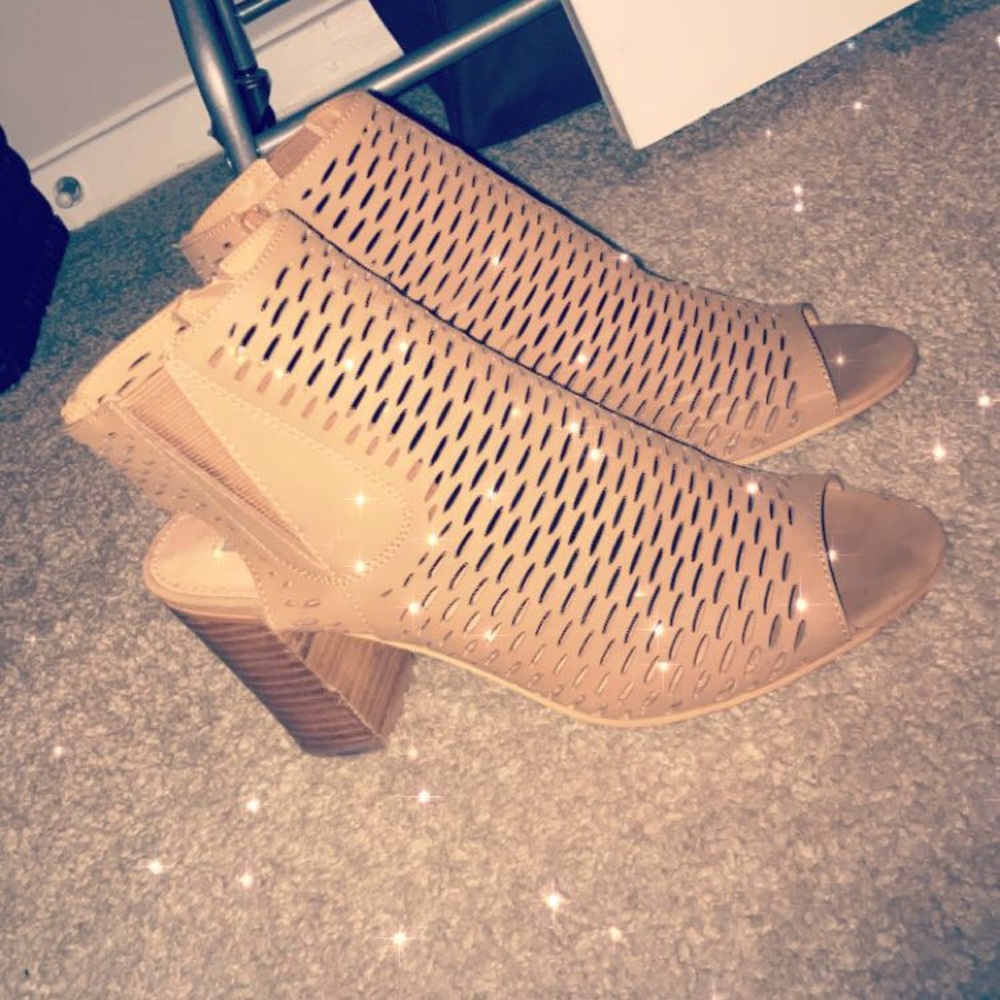 Heels !