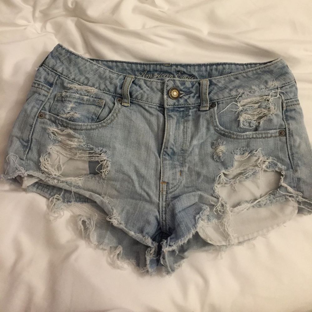 American Eagle high waisted shorts
