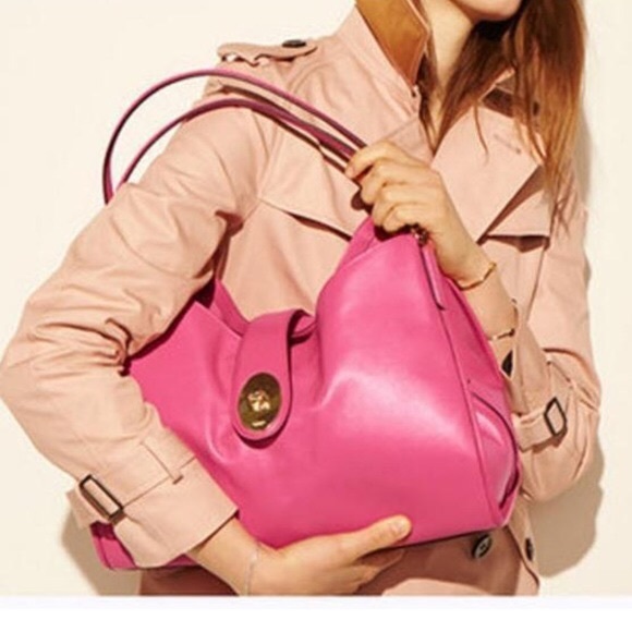 NWT COACH CARLYLE SHOULDER BAG IN SMOOTH LEATHER - Picture 5 of 6