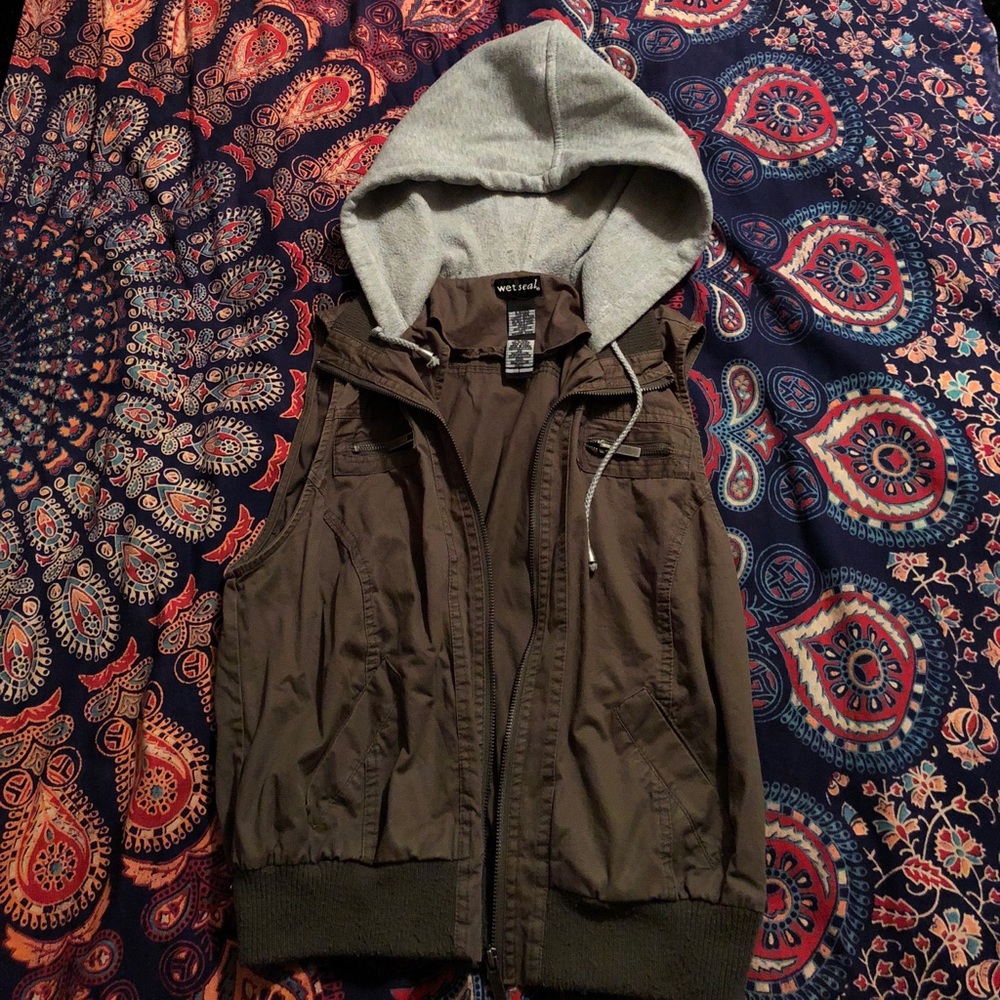 Hooded vest!