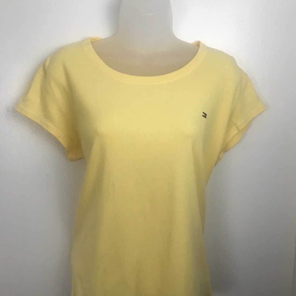 XL Yellow Tommy Hilfiger t-shirt